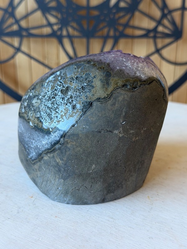 Géode d’ Amethyste (0.875kg)