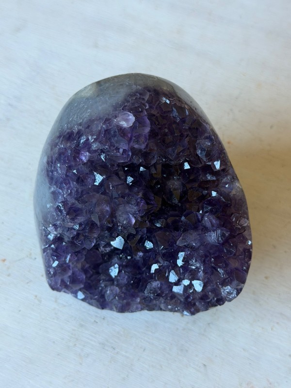 Géode d’ Amethyste (0.73kg)
