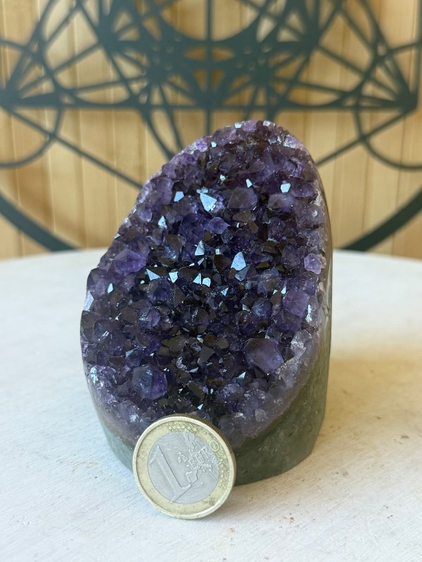 Géode d’ Amethyste (0.49kg)