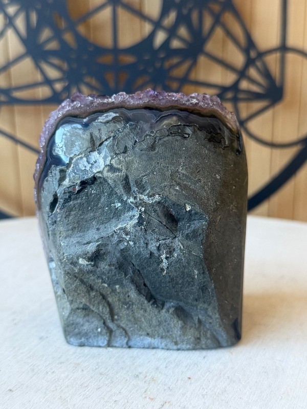 Géode d’ améthyste (0.445kg)
