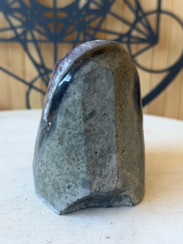 Géode d’ Amethyste (0.615kg)