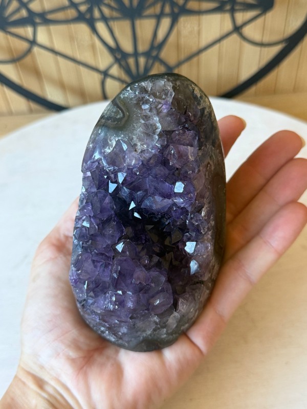 Géode d’ Amethyste (0.615kg)
