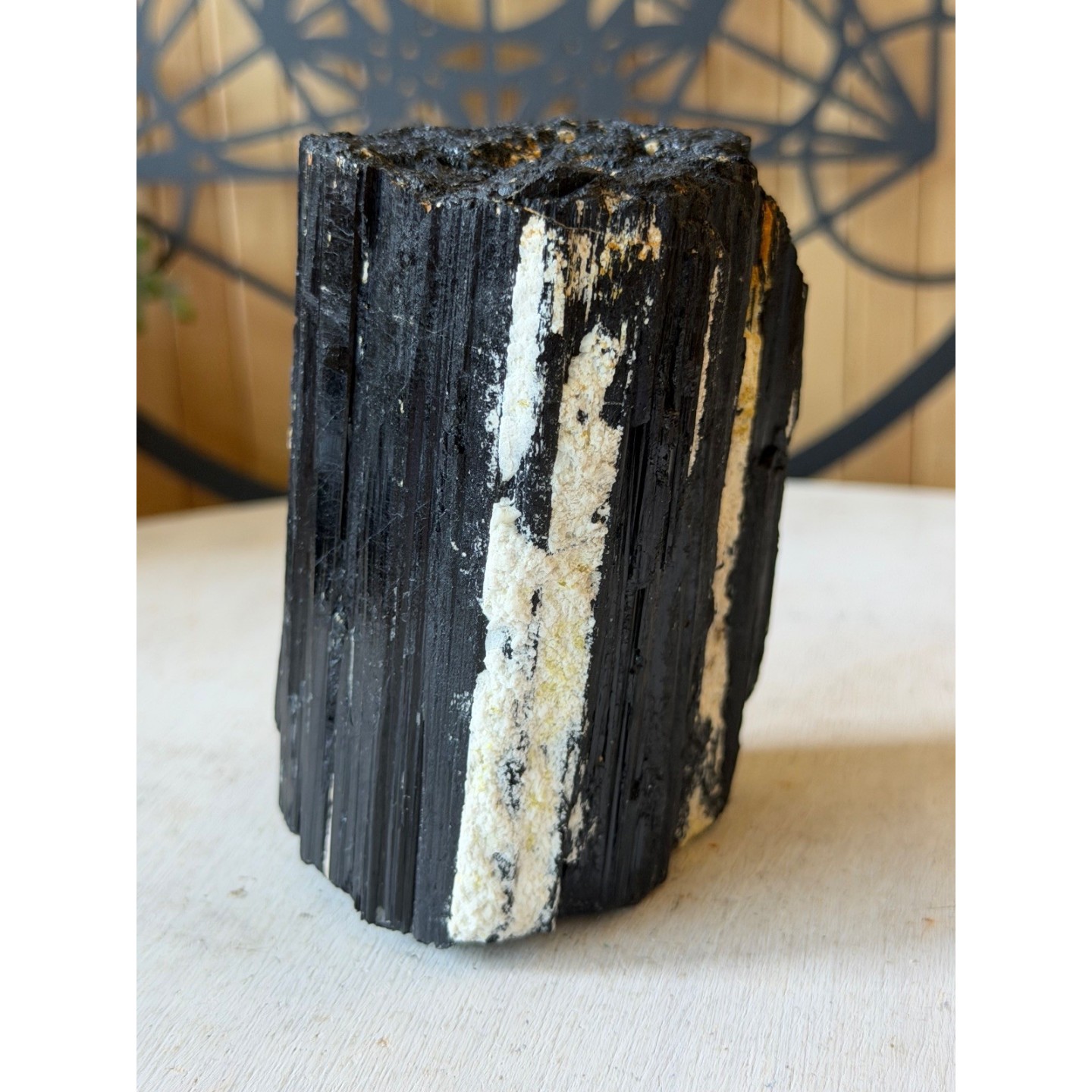 Tourmaline noire (0.73kg)