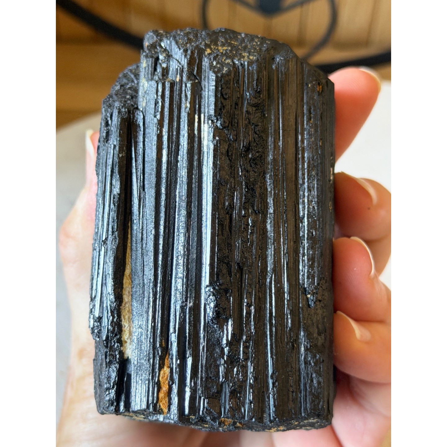 Tourmaline noire (0.73kg)