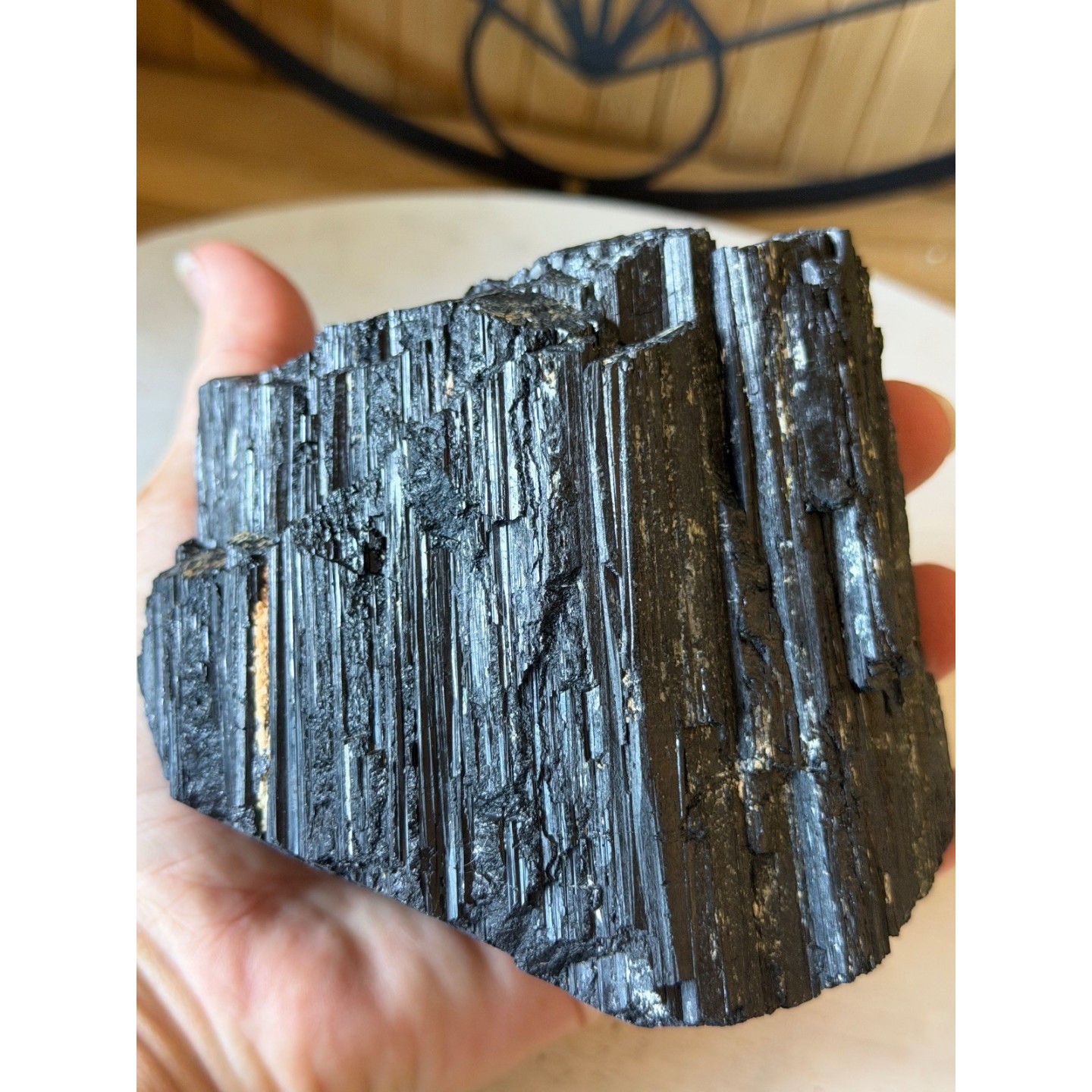 Tourmaline noire (1.28kg)