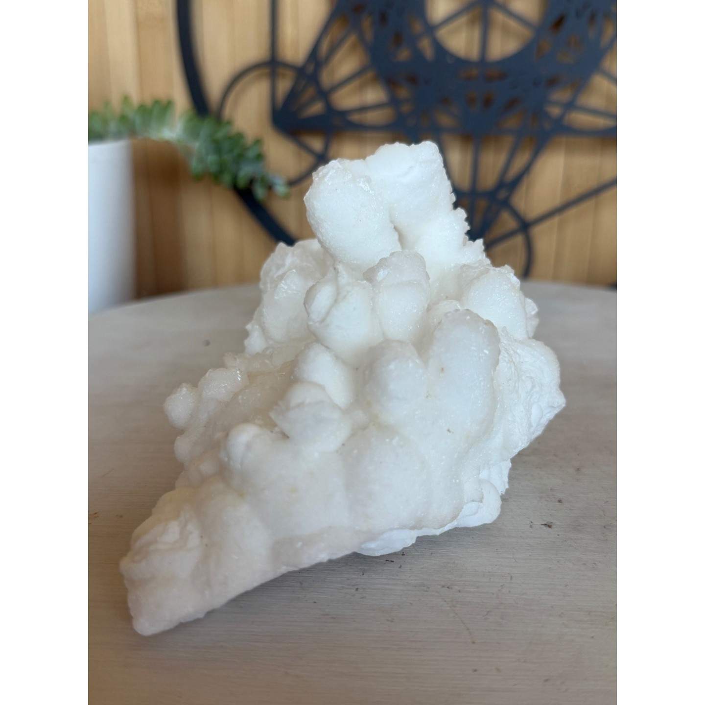 Aragonite blanche (0.605kg)