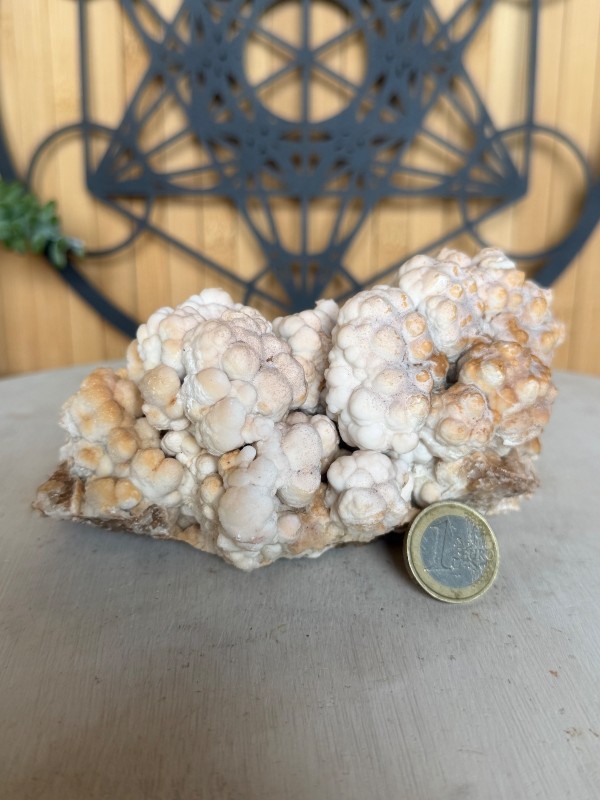 Aragonite (0.715kg)