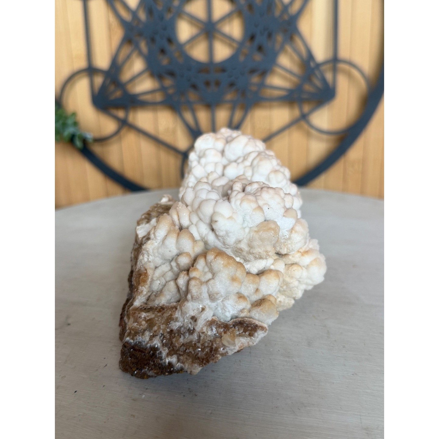 Aragonite (0.715kg)