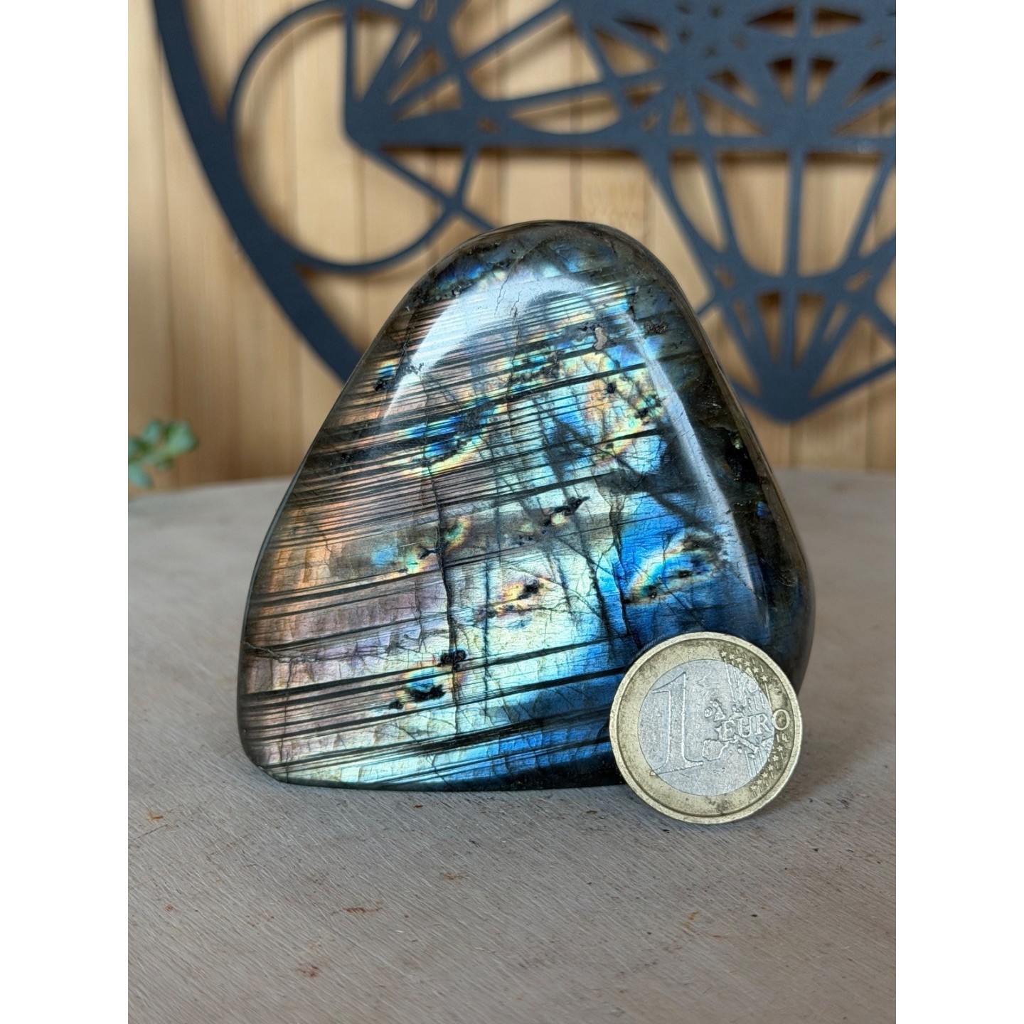Labradorite (0.3kg)