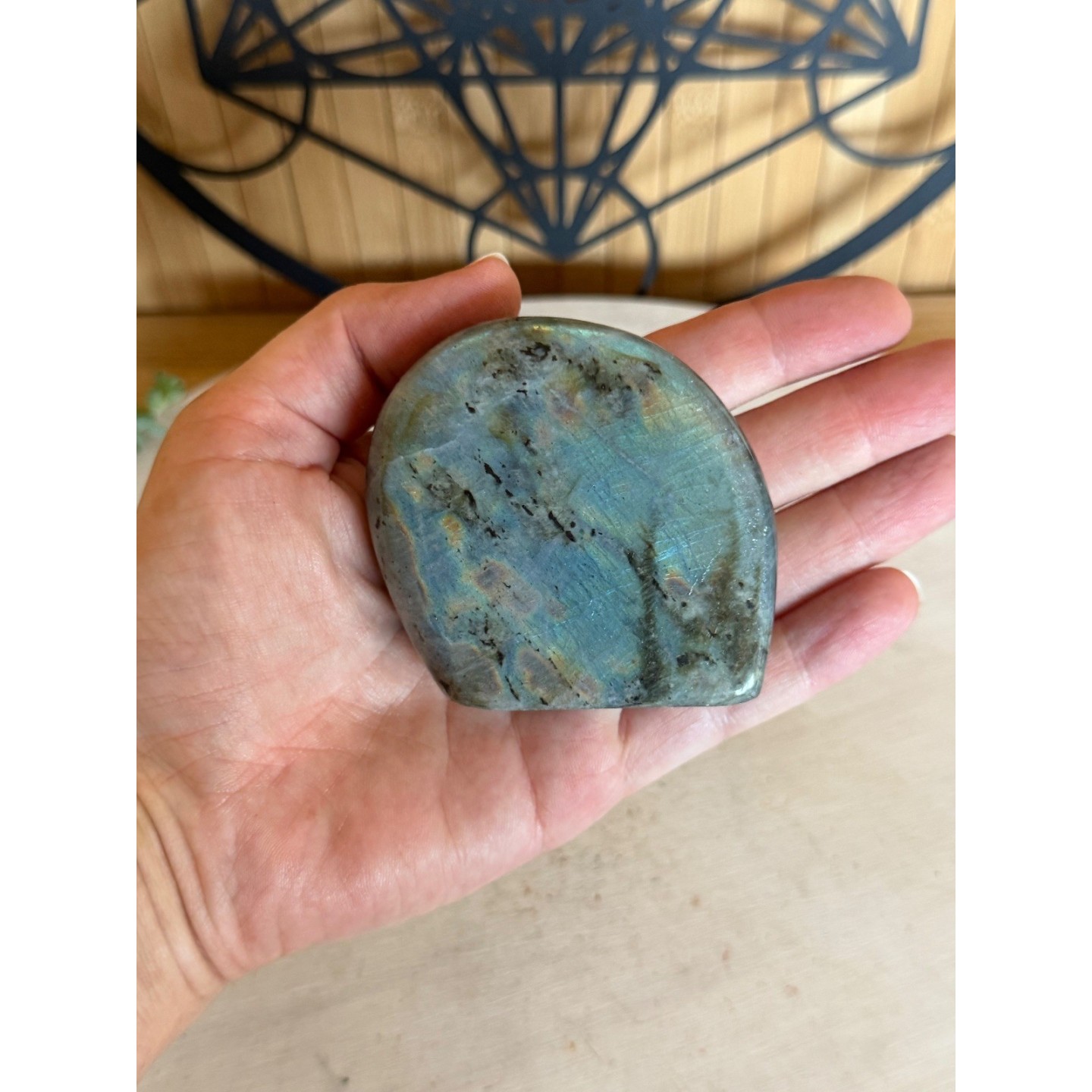 Labradorite (0.21kg)