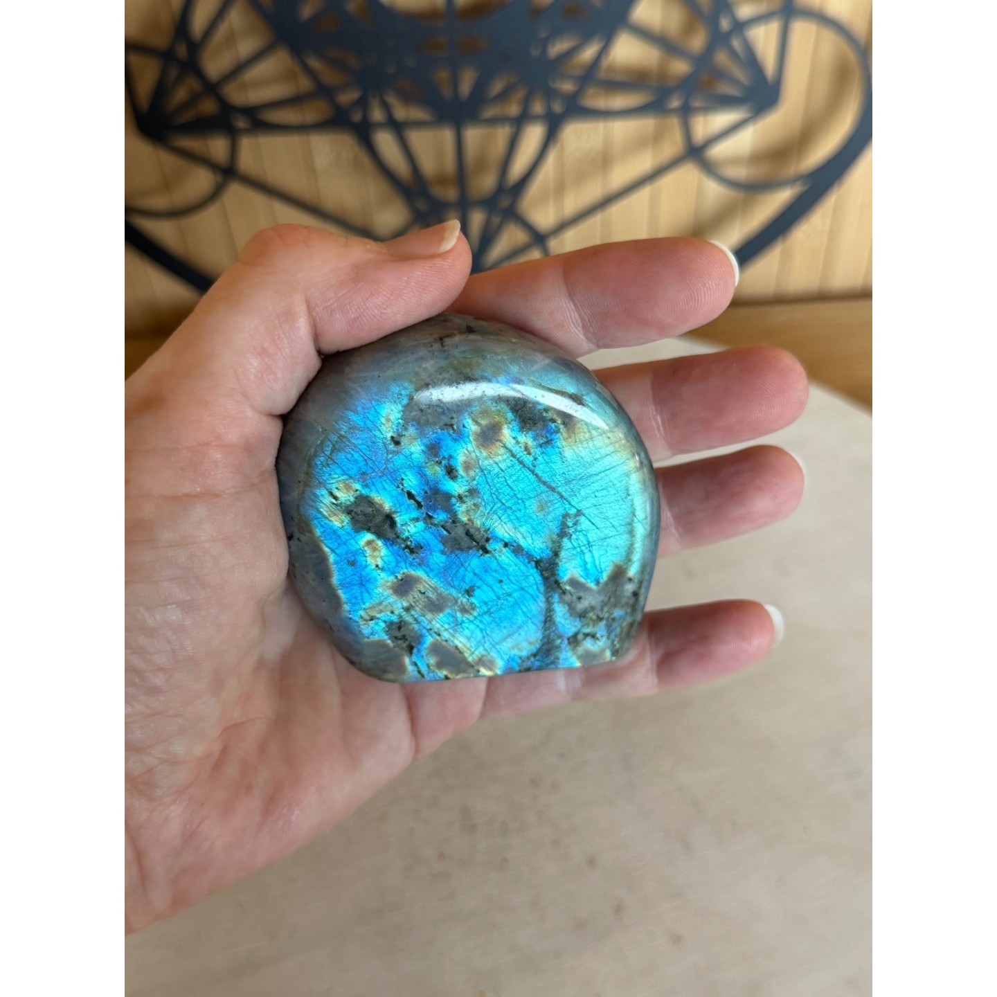 Labradorite (0.21kg)