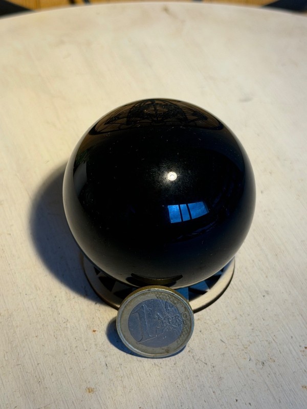 Sphère en obsidienne noire (0.28kg)