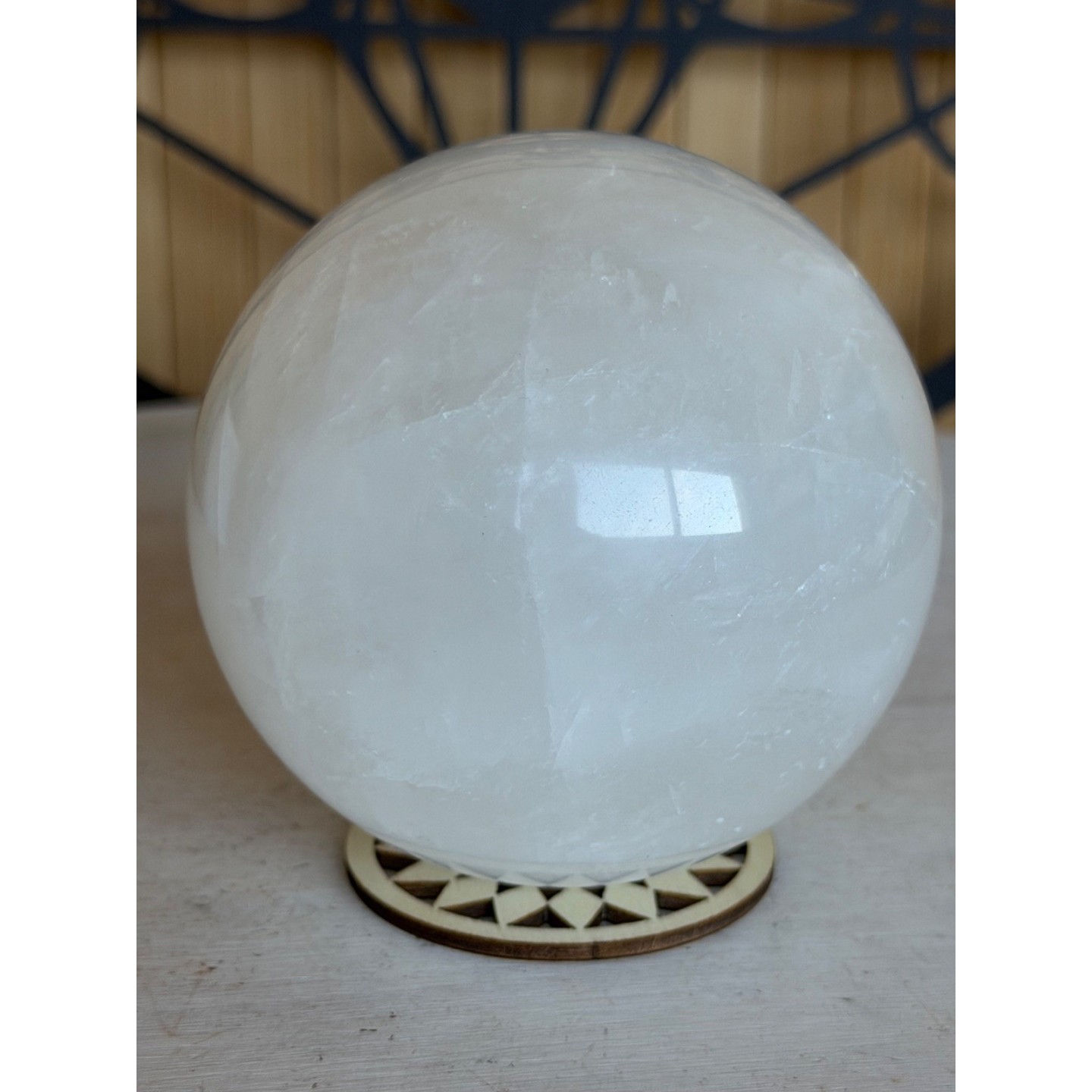 Sphère en calcite blanche (0.81kg)