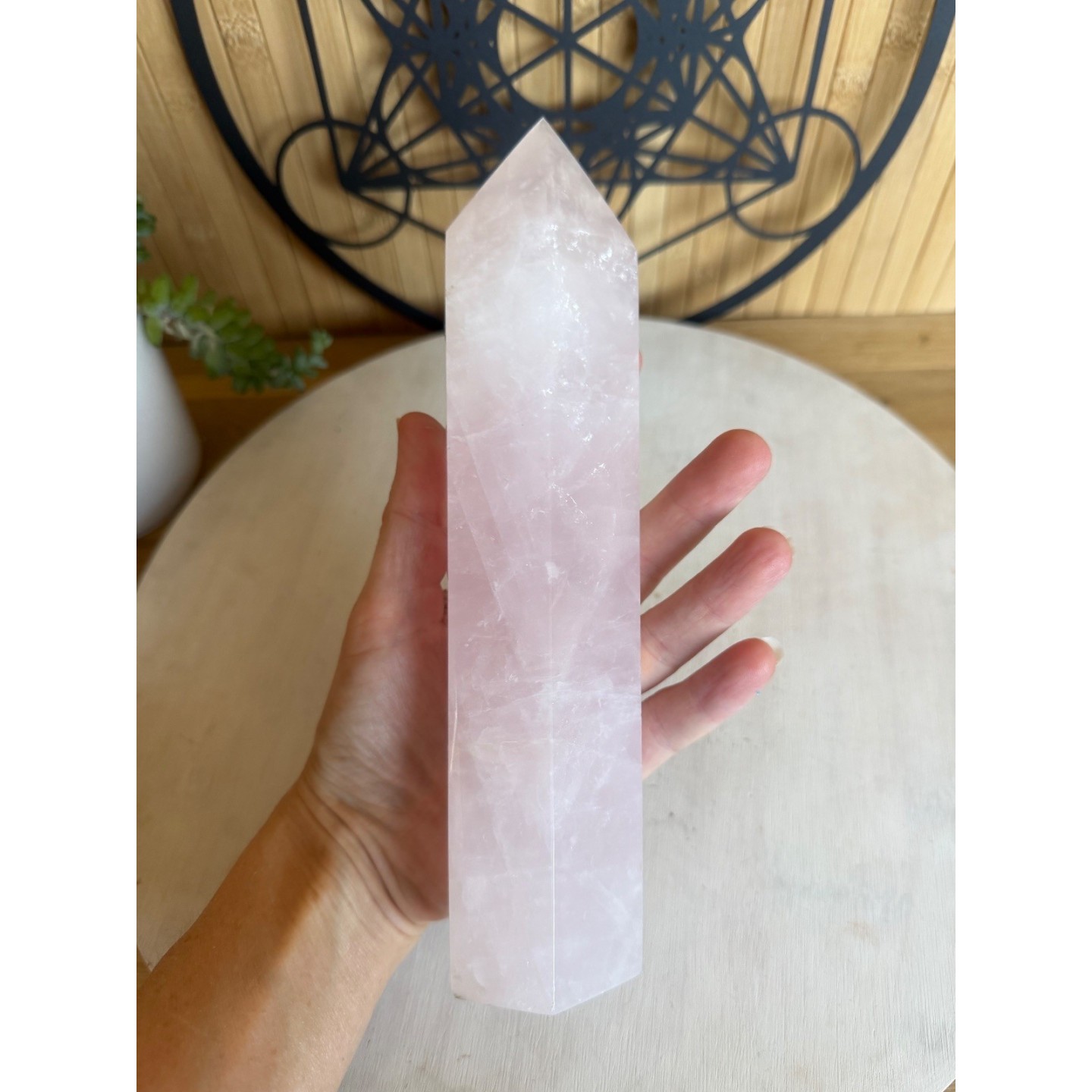 Pointe de quartz rose (0.97kg)