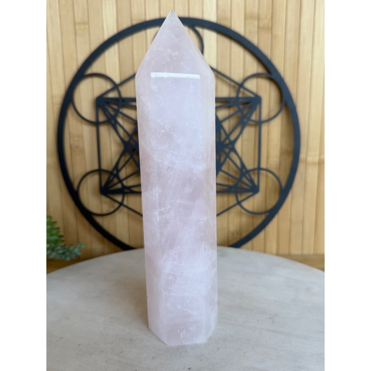 Pointe de quartz rose (0.97kg)