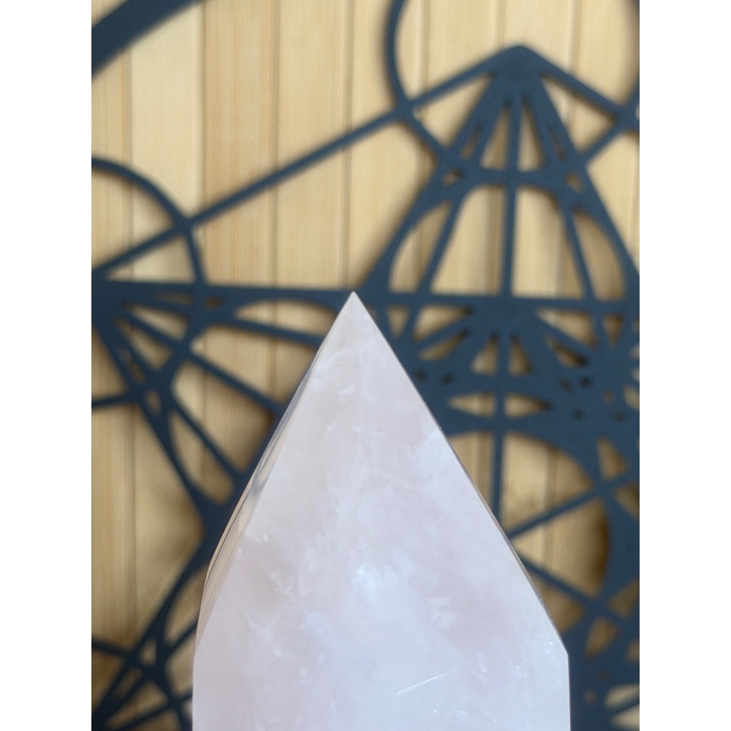 Pointe de quartz rose (0.97kg)