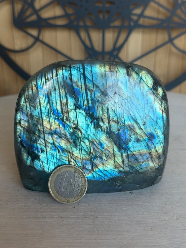 Labradorite (0.58kg)