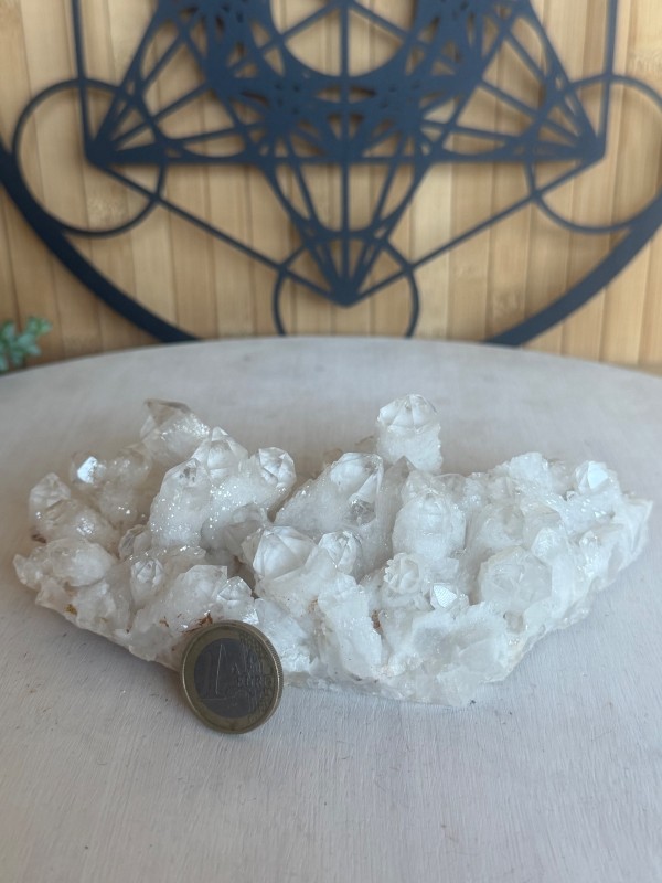 Druse de quartz chandelle (0.465kg)