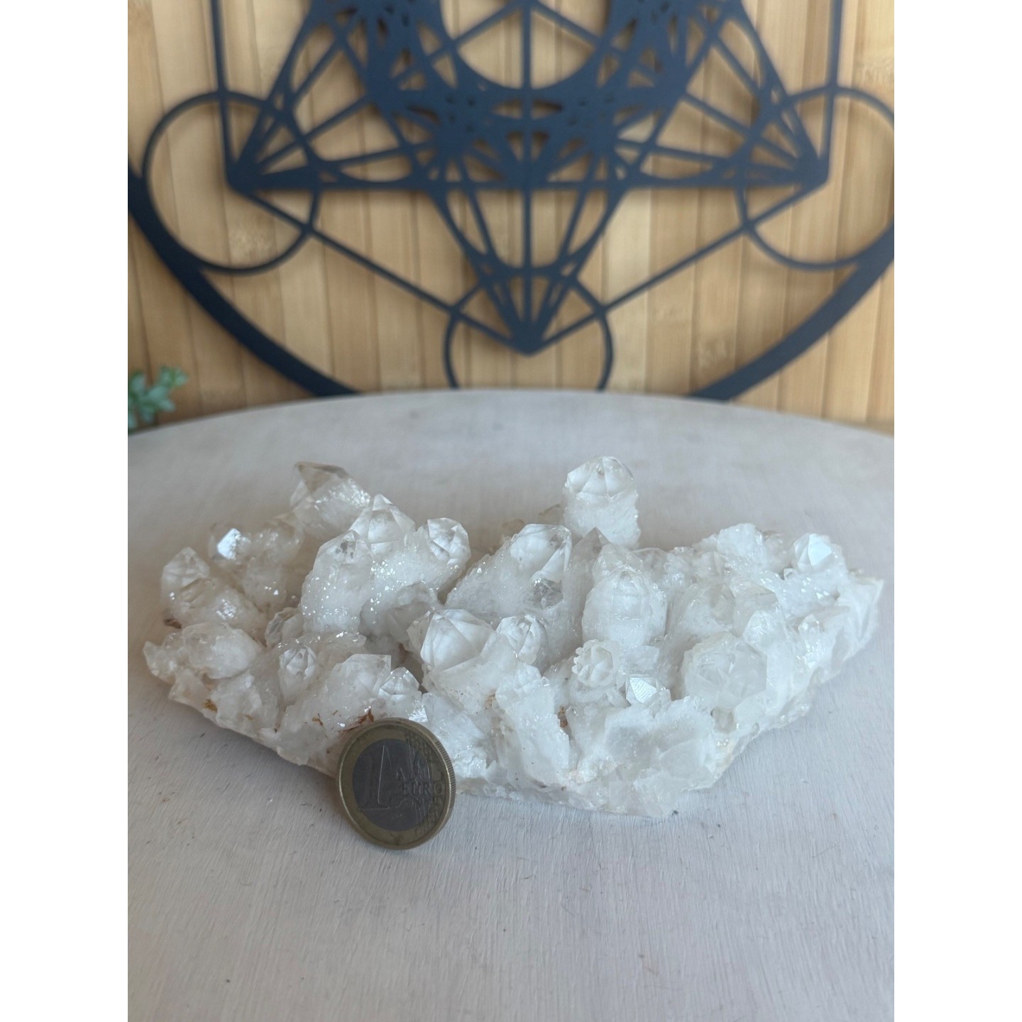 Druse de quartz chandelle (0.465kg)