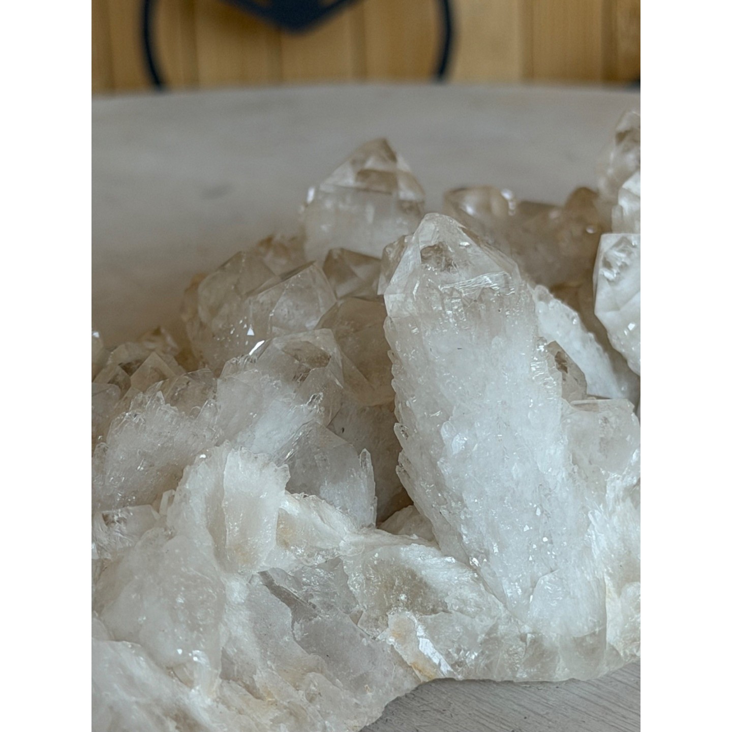 Druse de quartz chandelle (0.465kg)