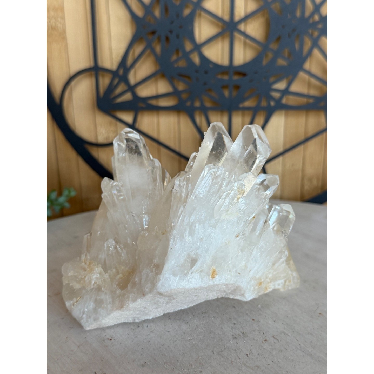 Amas de cristal de roche (0.725kg)