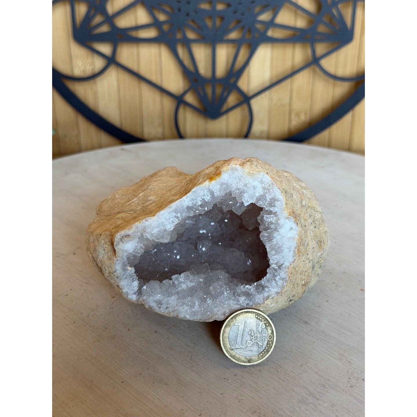 Géode de quartz (0.56kg)