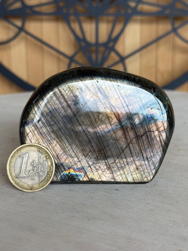 Labradorite (0.19kg)