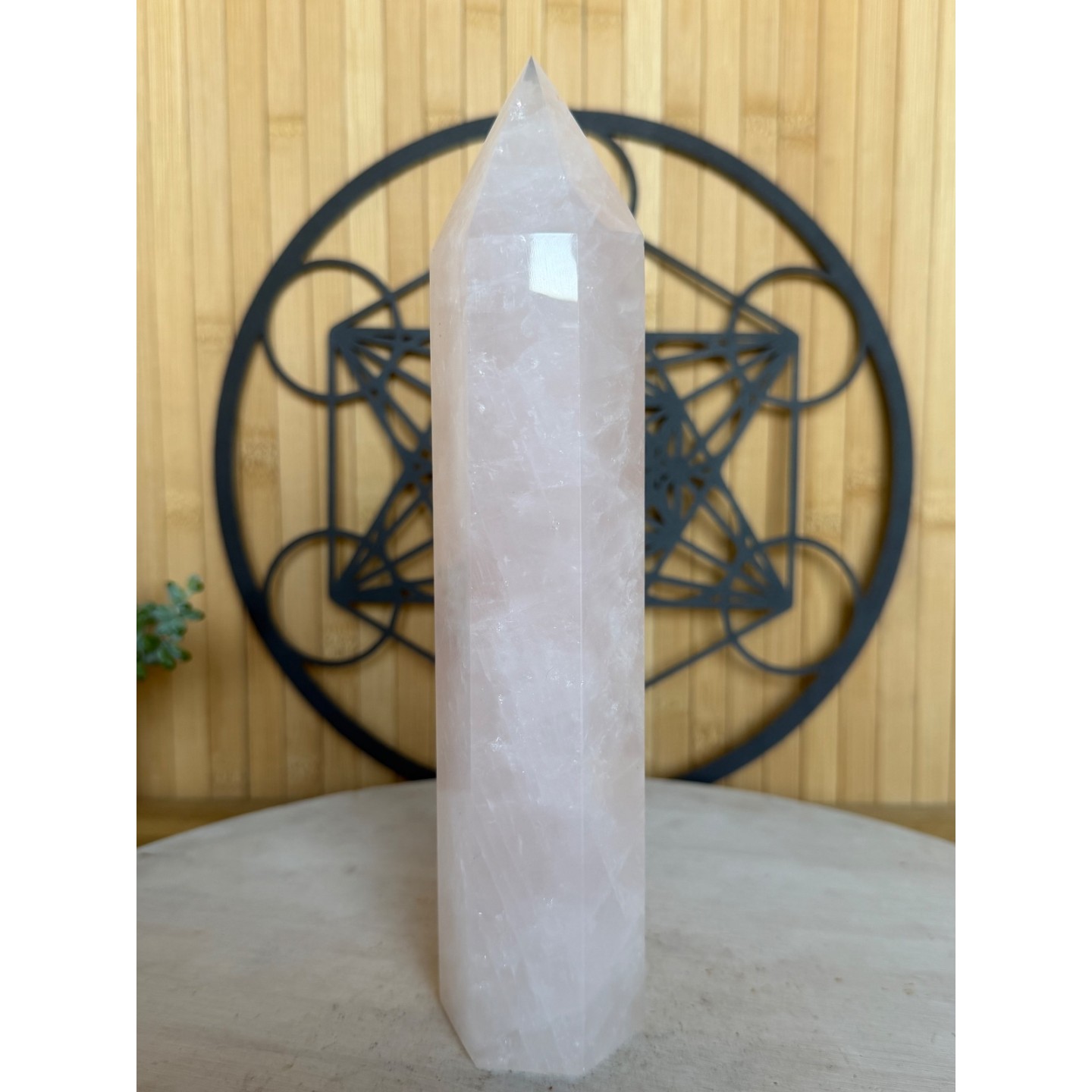 Quartz rose (0.85kg)