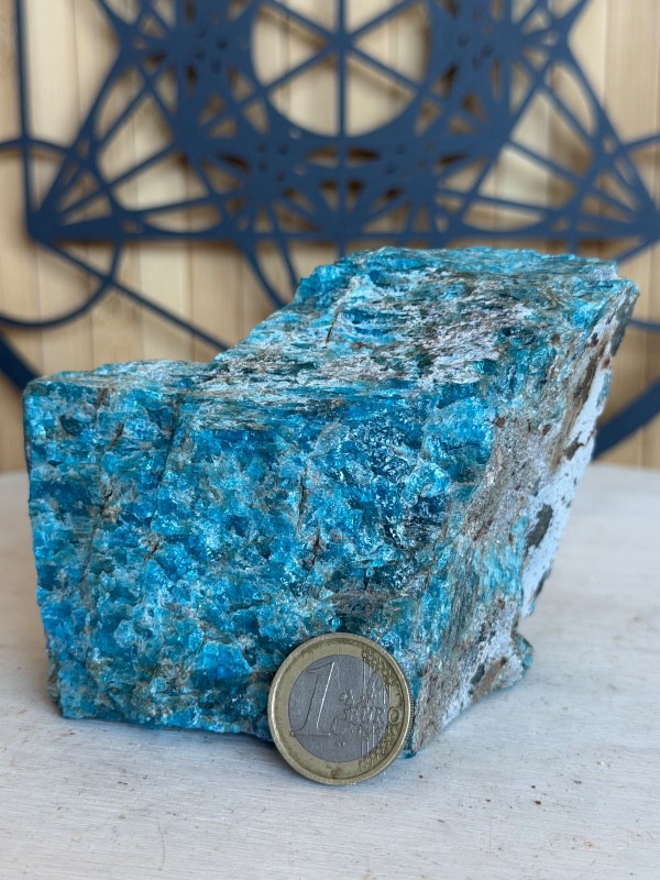 Apatite bleue brute (0.715kg)